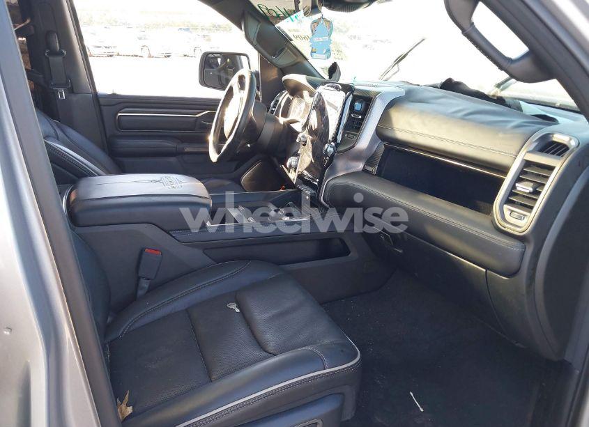 Photo 5 of 2021 Ram 1500 LIMITED 4X4 5'7 BOX (VIN 1C6SRFHT1MN510020)