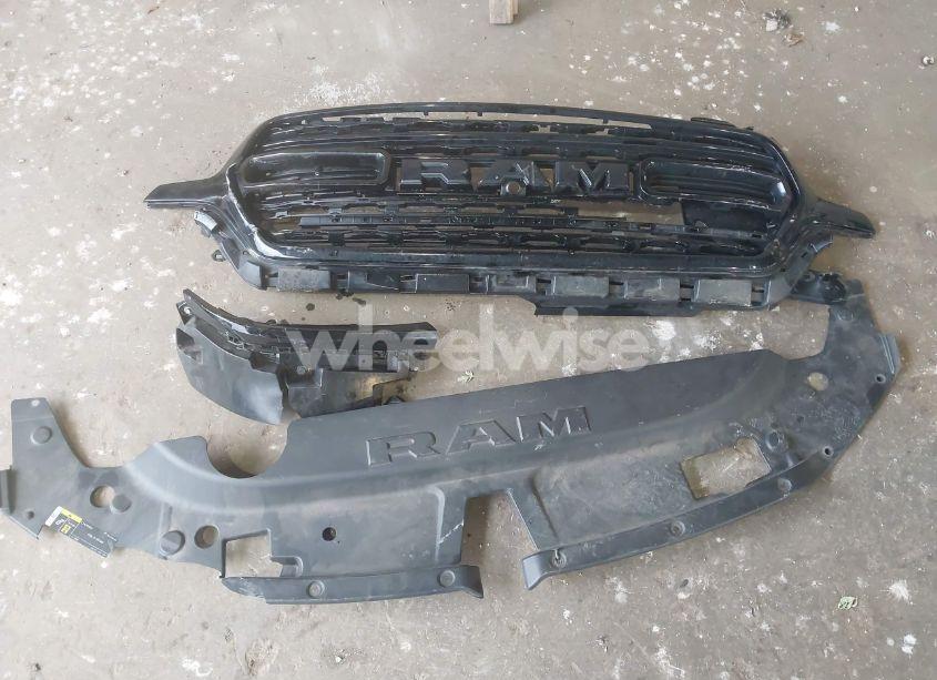 Photo 12 of 2020 Ram 1500 LIMITED 4X4 5'7 BOX (VIN 1C6SRFHT2LN147306)