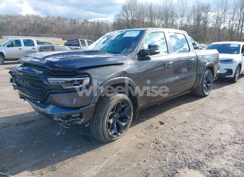 Photo 2 of 2022 Ram 1500 LIMITED (VIN 1C6SRFHT2NN456275)