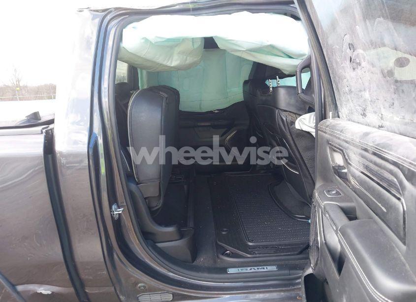 Photo 8 of 2022 Ram 1500 LIMITED (VIN 1C6SRFHT2NN456275)