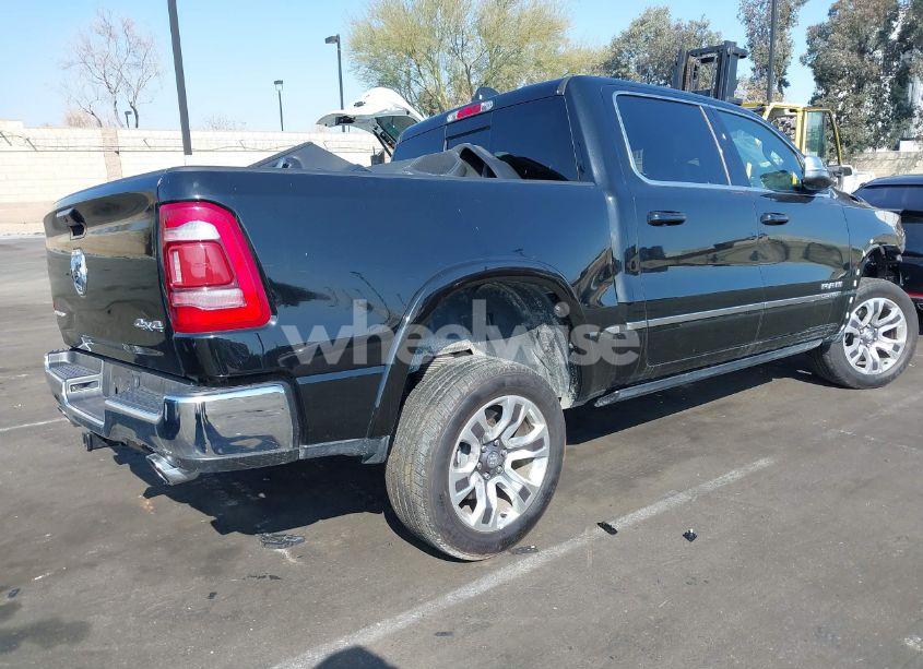 Photo 4 of 2023 Ram 1500 LIMITED 4X4 5'7 BOX (VIN 1C6SRFHT2PN521869)