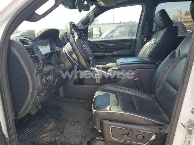 Photo 3 of 2022 RAM 1500 LIMITED (VIN 1C6SRFHT3NN363068)