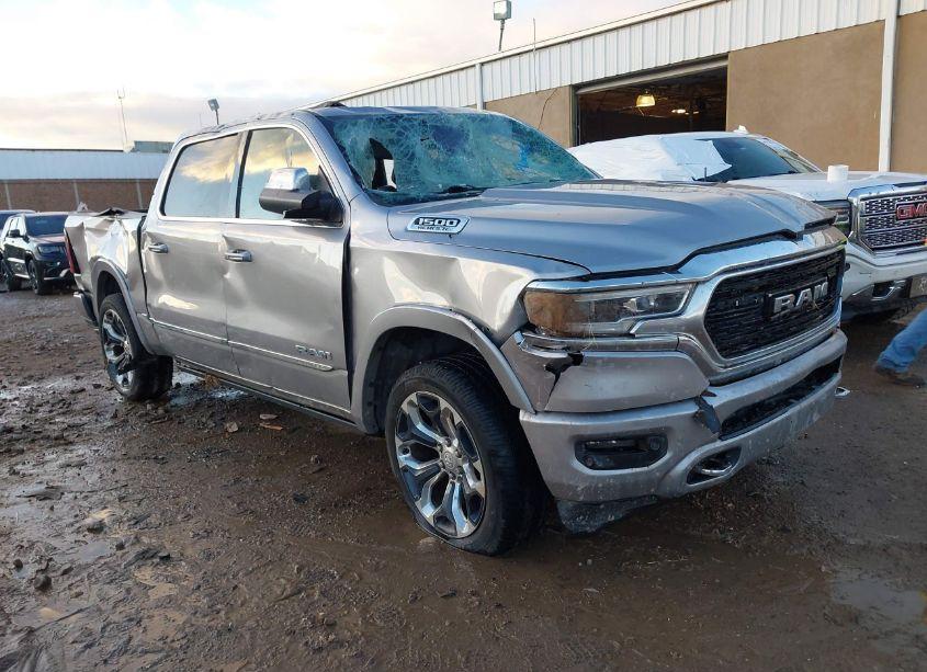 2019 Ram 1500 (VIN 1C6SRFHT4KN842689) main photo