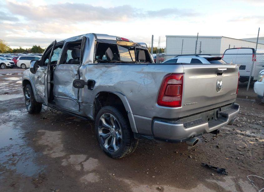 Photo 3 of 2019 Ram 1500 (VIN 1C6SRFHT4KN842689)