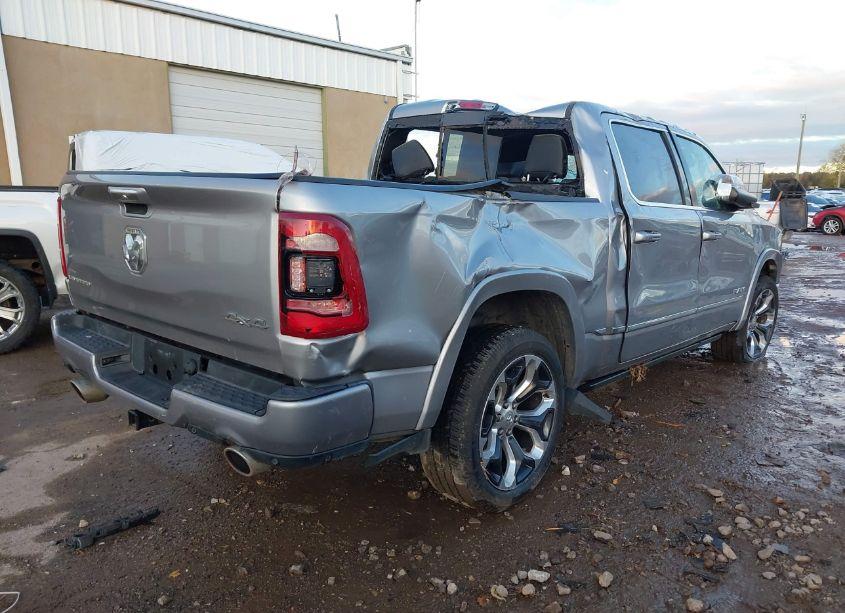 Photo 4 of 2019 Ram 1500 (VIN 1C6SRFHT4KN842689)