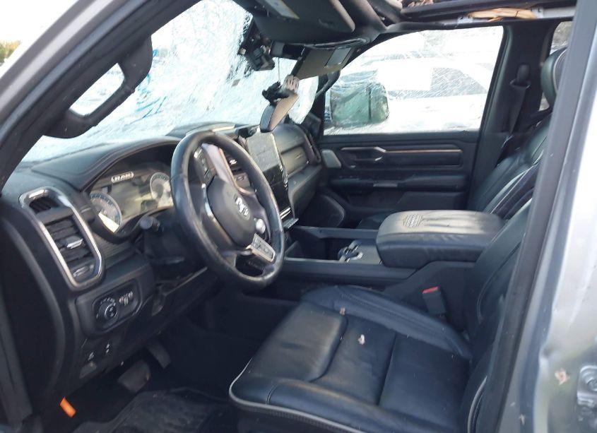 Photo 5 of 2019 Ram 1500 (VIN 1C6SRFHT4KN842689)