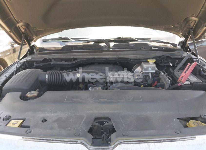 Photo 10 of 2021 Ram 1500 LIMITED 4X4 5'7 BOX (VIN 1C6SRFHT4MN677505)