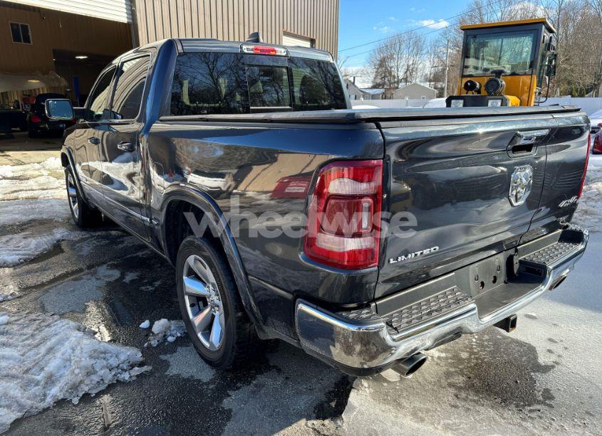 Photo 3 of 2020 Ram 1500 LIMITED 4X4 5'7 BOX (VIN 1C6SRFHT5LN165623)