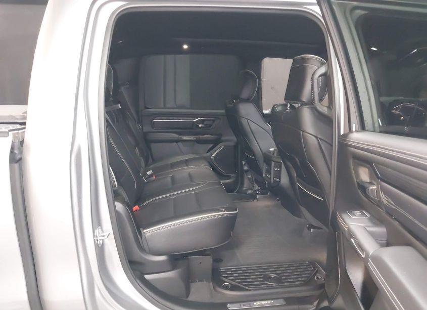 Photo 8 of 2022 Ram 1500 LIMITED 4X4 5'7 BOX (VIN 1C6SRFHT8NN177588)