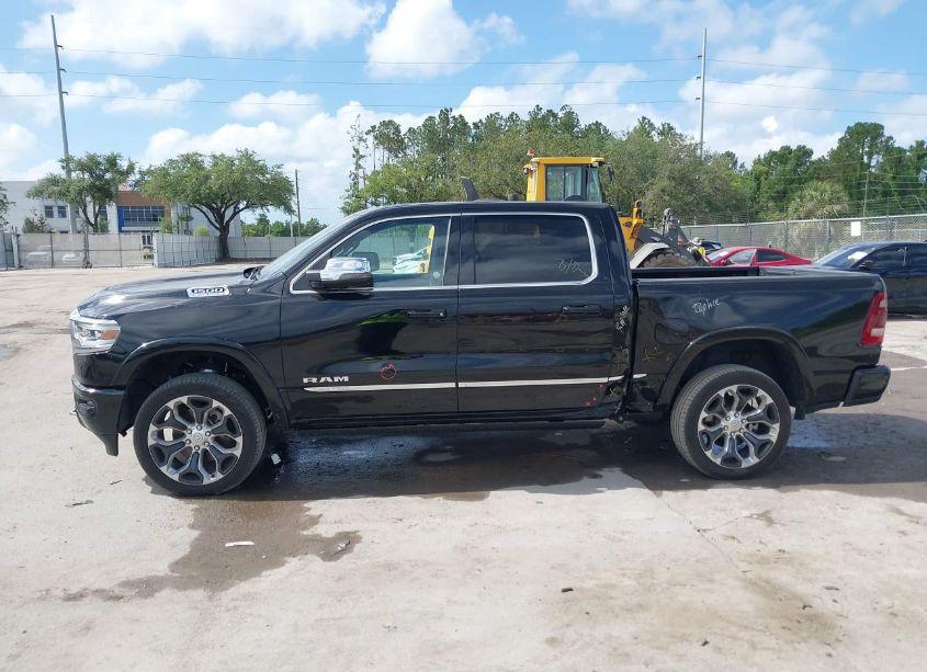 Photo 6 of 2023 Ram 1500 LIMITED 4X4 5'7 BOX (VIN 1C6SRFHT8PN540104)