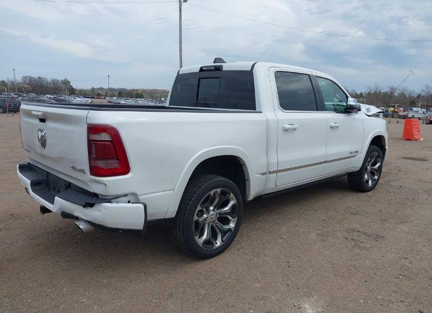 Photo 4 of 2023 Ram 1500 LIMITED 4X4 5'7 BOX (VIN 1C6SRFHT9PN540628)