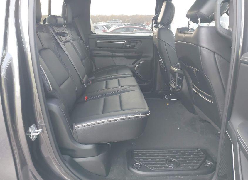 Photo 8 of 2023 Ram 1500 LIMITED 4X4 5'7 BOX (VIN 1C6SRFHT9PN610354)