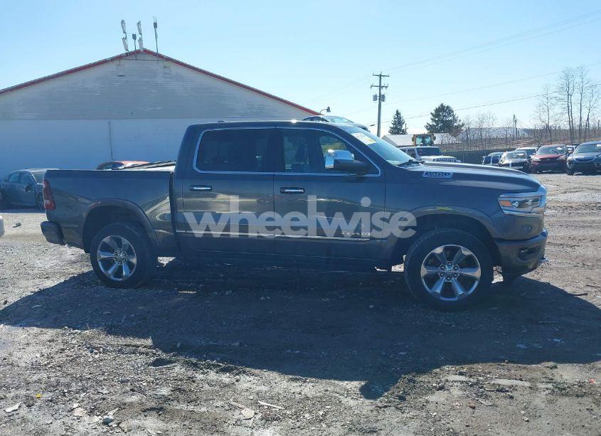 Photo 13 of 2019 Ram 1500 LIMITED 4X4 5'7 BOX (VIN 1C6SRFHTXKN743603)