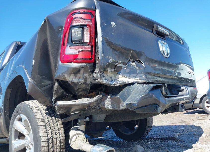 Photo 18 of 2019 Ram 1500 LIMITED 4X4 5'7 BOX (VIN 1C6SRFHTXKN743603)