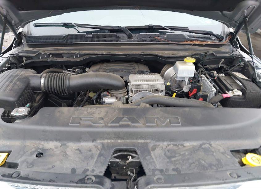 Photo 10 of 2021 Ram 1500 LIMITED 4X4 5'7 BOX (VIN 1C6SRFHTXMN587890)