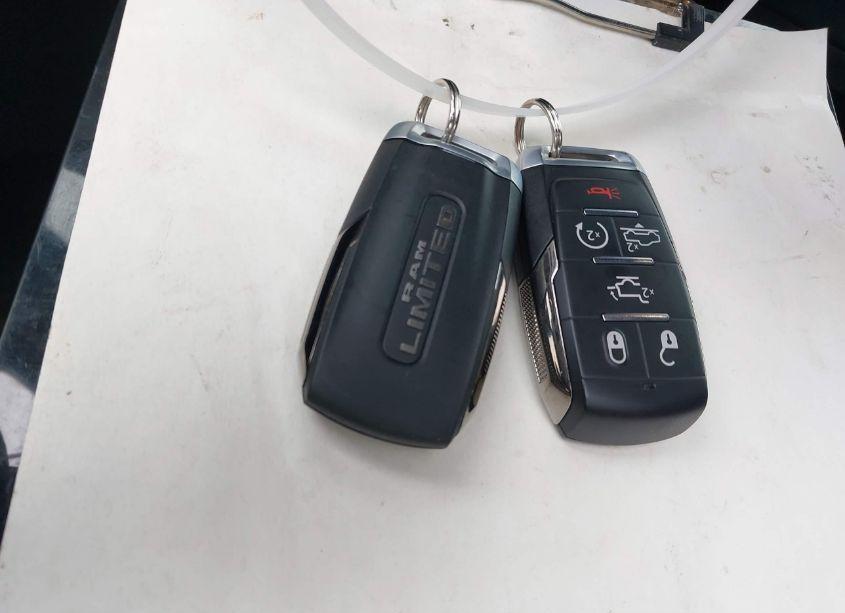 Photo 11 of 2021 Ram 1500 LIMITED 4X4 5'7 BOX (VIN 1C6SRFHTXMN587890)