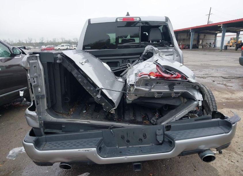 Photo 17 of 2021 Ram 1500 LIMITED 4X4 5'7 BOX (VIN 1C6SRFHTXMN587890)