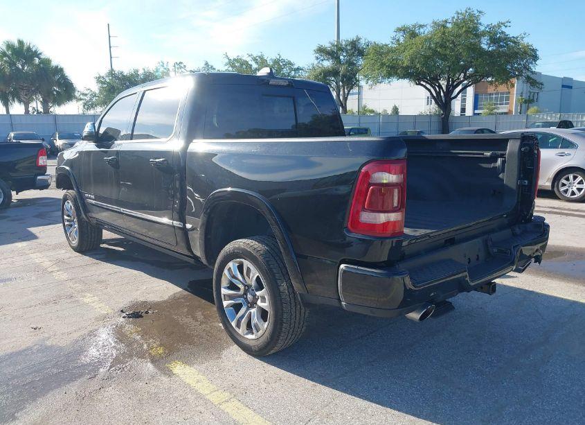 Photo 3 of 2023 Ram 1500 LIMITED 4X4 5'7 BOX (VIN 1C6SRFHTXPN540234)