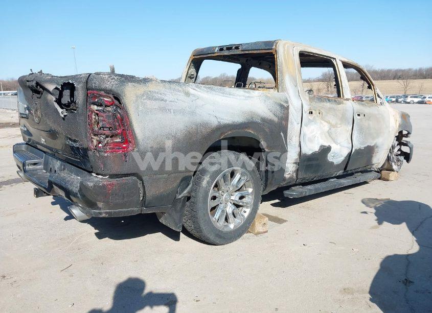 Photo 4 of 2023 Ram 1500 LARAMIE 4X4 5'7 BOX (VIN 1C6SRFJM9PN556637)