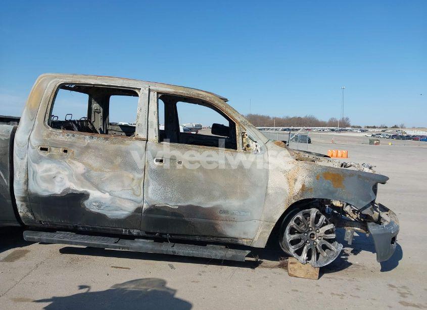 Photo 6 of 2023 Ram 1500 LARAMIE 4X4 5'7 BOX (VIN 1C6SRFJM9PN556637)