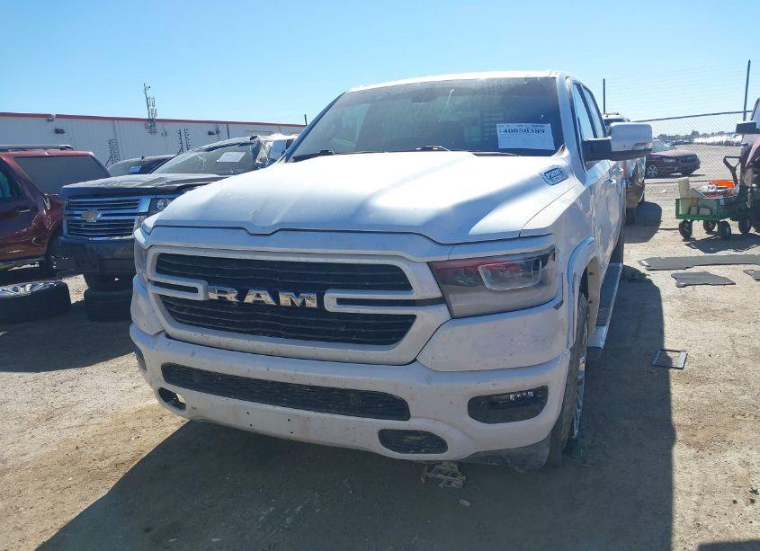 Photo 12 of 2020 Ram 1500 LARAMIE 4X4 5'7 BOX (VIN 1C6SRFJMXLN244871)