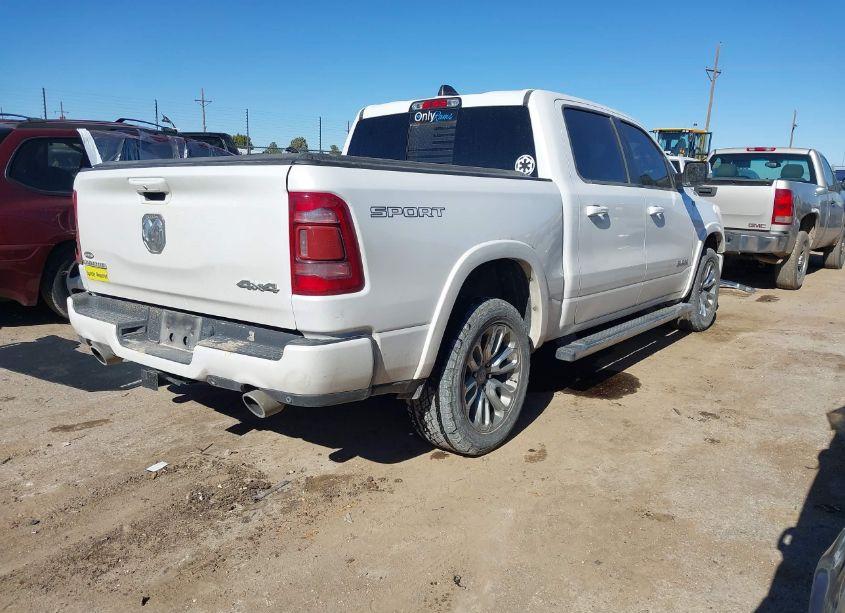 Photo 4 of 2020 Ram 1500 LARAMIE 4X4 5'7 BOX (VIN 1C6SRFJMXLN244871)