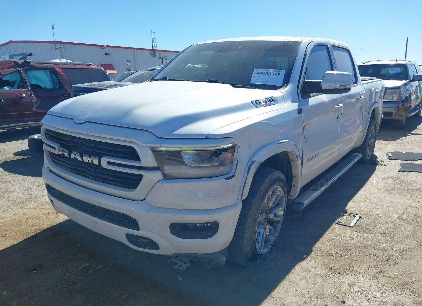 Photo 6 of 2020 Ram 1500 LARAMIE 4X4 5'7 BOX (VIN 1C6SRFJMXLN244871)