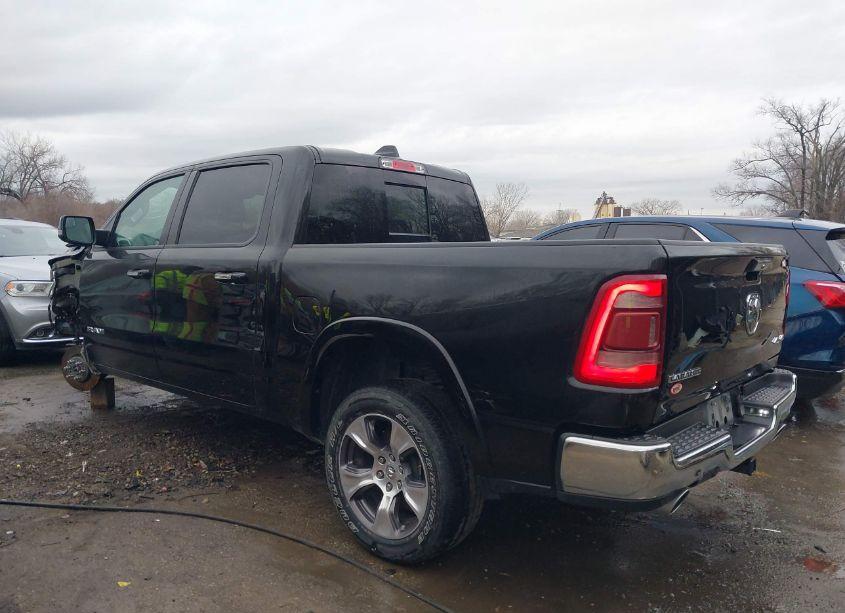 Photo 15 of 2021 Ram 1500 LARAMIE 4X4 5'7 BOX (VIN 1C6SRFJMXMN830939)