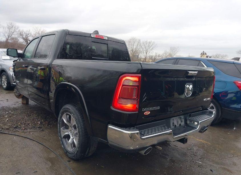 Photo 3 of 2021 Ram 1500 LARAMIE 4X4 5'7 BOX (VIN 1C6SRFJMXMN830939)