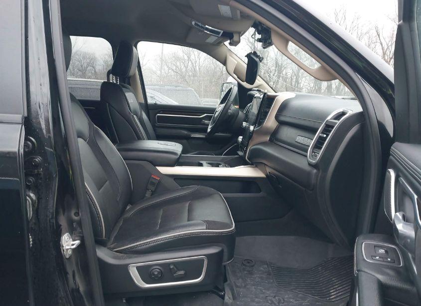 Photo 5 of 2021 Ram 1500 LARAMIE 4X4 5'7 BOX (VIN 1C6SRFJMXMN830939)