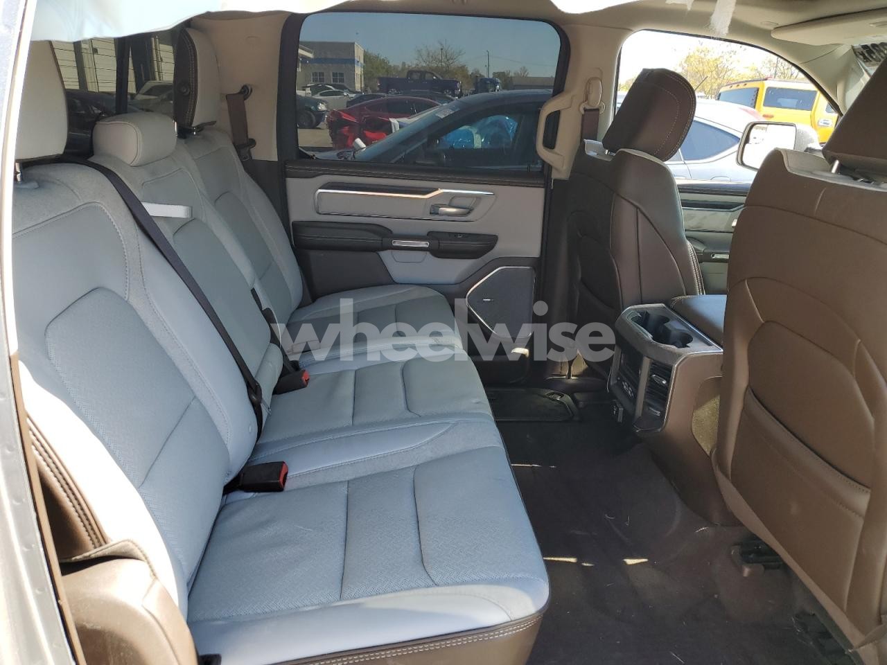 Photo 10 of 2025 RAM 1500 LARAMIE (VIN 1C6SRFJP1SN553296)