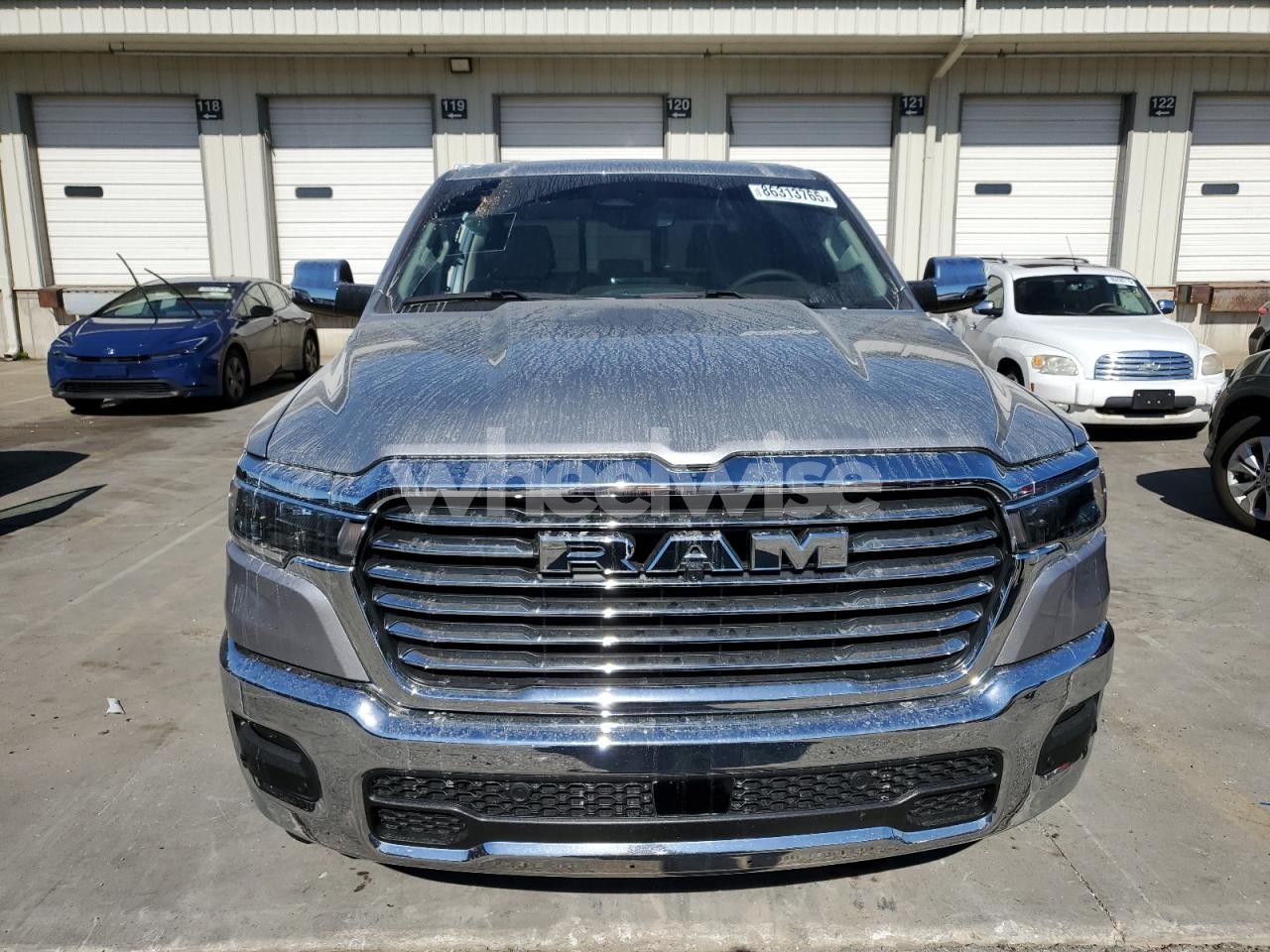 Photo 5 of 2025 RAM 1500 LARAMIE (VIN 1C6SRFJP1SN553296)
