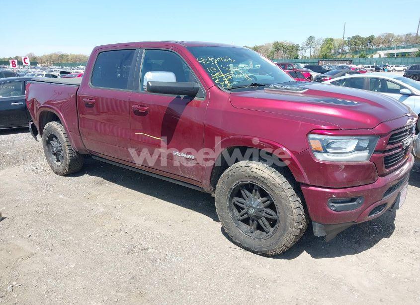 2019 Ram 1500 LARAMIE 4X4 5'7 BOX (VIN 1C6SRFJT0KN612643) main photo