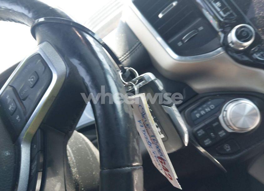 Photo 11 of 2019 Ram 1500 LARAMIE 4X4 5'7 BOX (VIN 1C6SRFJT0KN612643)