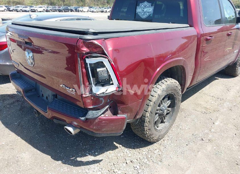 Photo 6 of 2019 Ram 1500 LARAMIE 4X4 5'7 BOX (VIN 1C6SRFJT0KN612643)