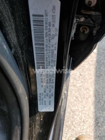 Photo 8 of 2019 RAM 1500 LARAMIE (VIN 1C6SRFJT0KN696253)