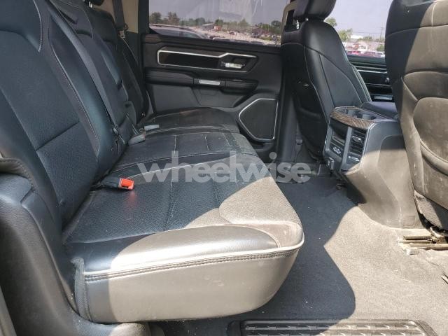 Photo 9 of 2019 RAM 1500 LARAMIE (VIN 1C6SRFJT0KN696253)