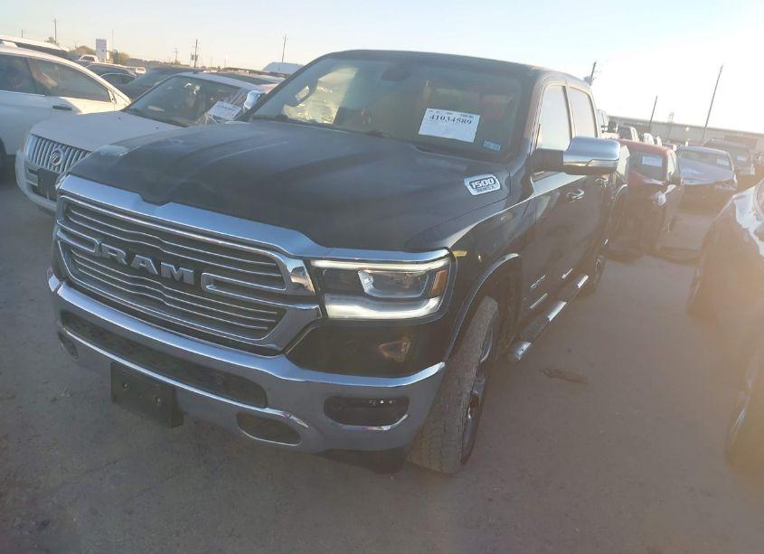 Photo 2 of 2019 Ram 1500 LARAMIE 4X4 5'7 BOX (VIN 1C6SRFJT0KN736699)