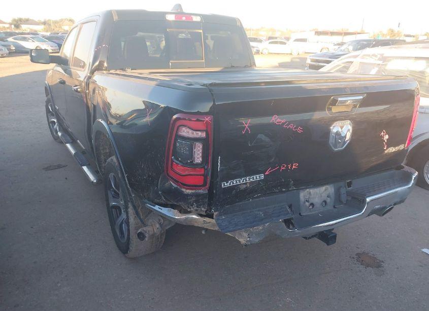 Photo 3 of 2019 Ram 1500 LARAMIE 4X4 5'7 BOX (VIN 1C6SRFJT0KN736699)