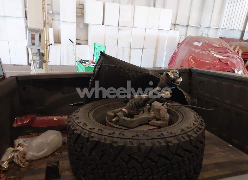 Photo 12 of 2020 Ram 1500 LARAMIE 4X4 5'7 BOX (VIN 1C6SRFJT0LN121006)