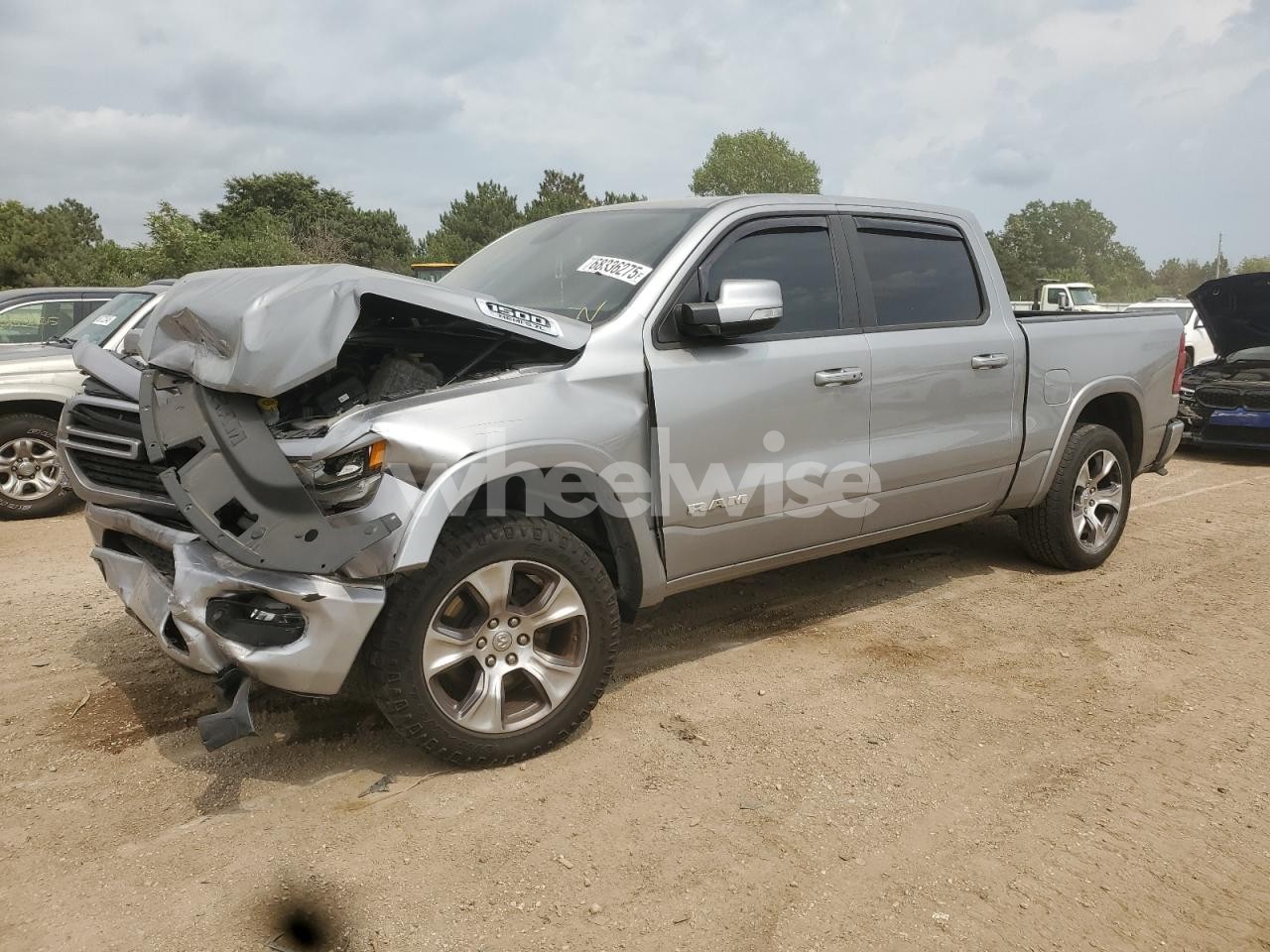 2020 RAM 1500 LARAMIE (VIN 1C6SRFJT0LN179732) main photo