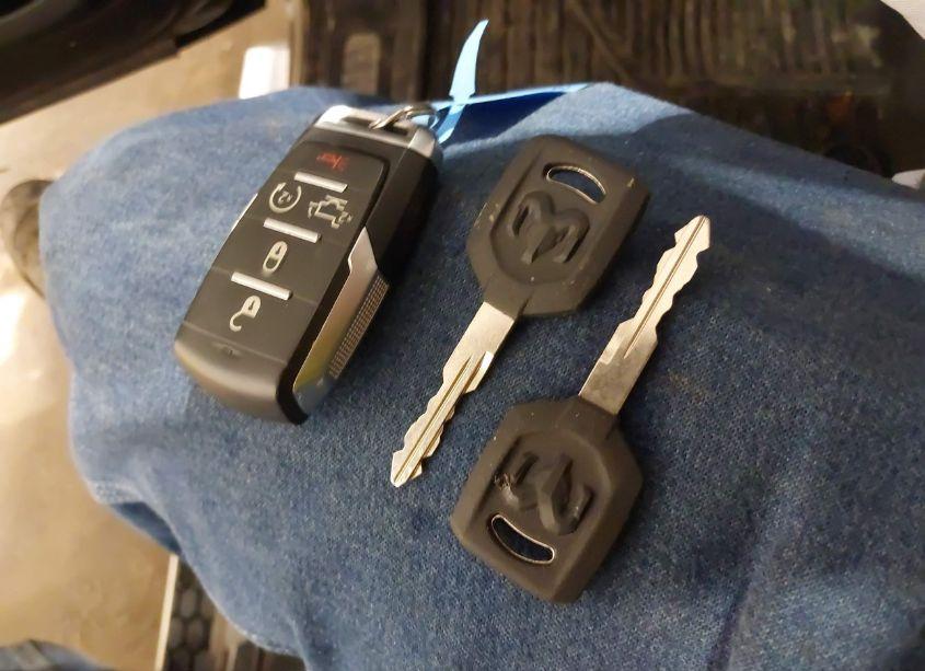 Photo 11 of 2022 Ram 1500 LARAMIE 4X4 5'7 BOX (VIN 1C6SRFJT0NN345699)