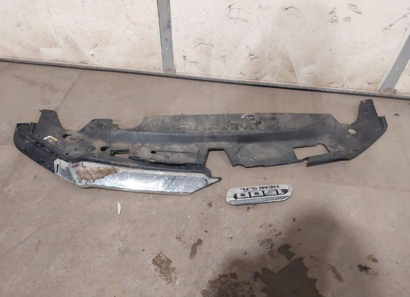 Photo 12 of 2022 Ram 1500 LARAMIE 4X4 5'7 BOX (VIN 1C6SRFJT0NN345699)