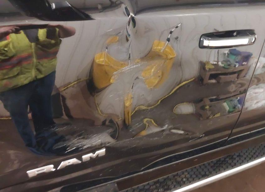 Photo 18 of 2022 Ram 1500 LARAMIE 4X4 5'7 BOX (VIN 1C6SRFJT0NN345699)