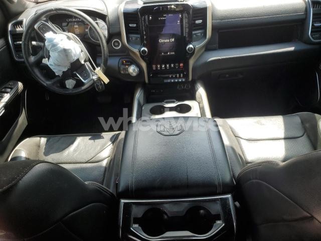 Photo 4 of 2019 RAM 1500 LARAMIE (VIN 1C6SRFJT1KN909906)