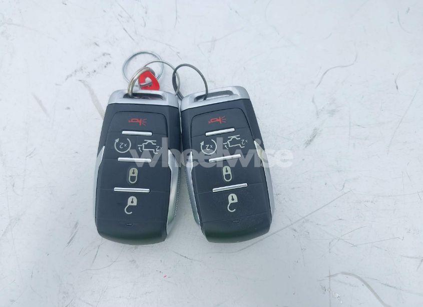 Photo 11 of 2021 Ram 1500 LARAMIE 4X4 5'7 BOX (VIN 1C6SRFJT1MN774879)