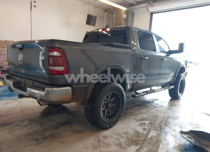 Photo 4 of 2019 Ram 1500 LARAMIE 4X4 5'7 BOX (VIN 1C6SRFJT2KN516917)