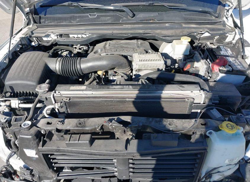 Photo 10 of 2019 Ram 1500 LARAMIE 4X4 5'7 BOX (VIN 1C6SRFJT2KN624518)