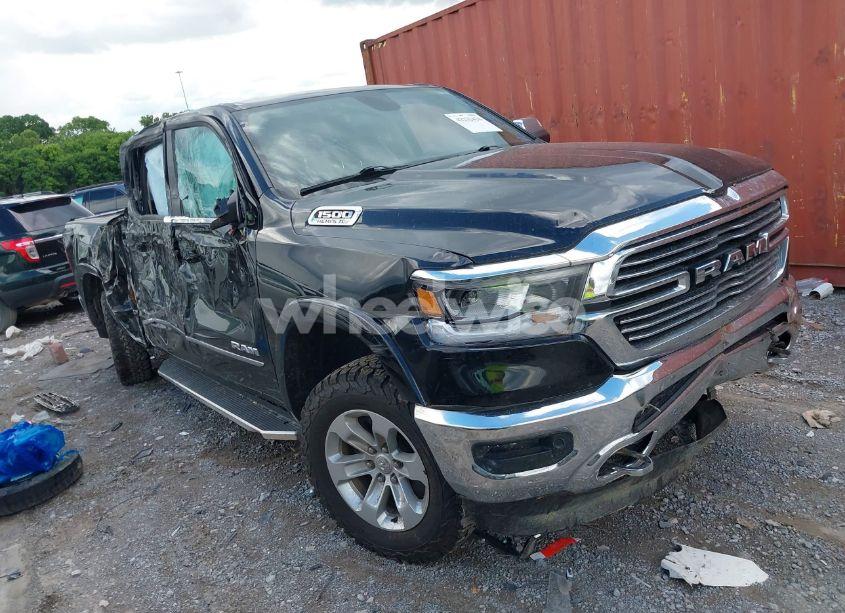 2019 Ram 1500 LARAMIE 4X4 5'7 BOX (VIN 1C6SRFJT2KN691894) main photo