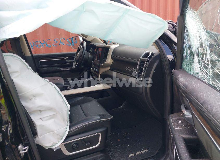 Photo 5 of 2019 Ram 1500 LARAMIE 4X4 5'7 BOX (VIN 1C6SRFJT2KN691894)